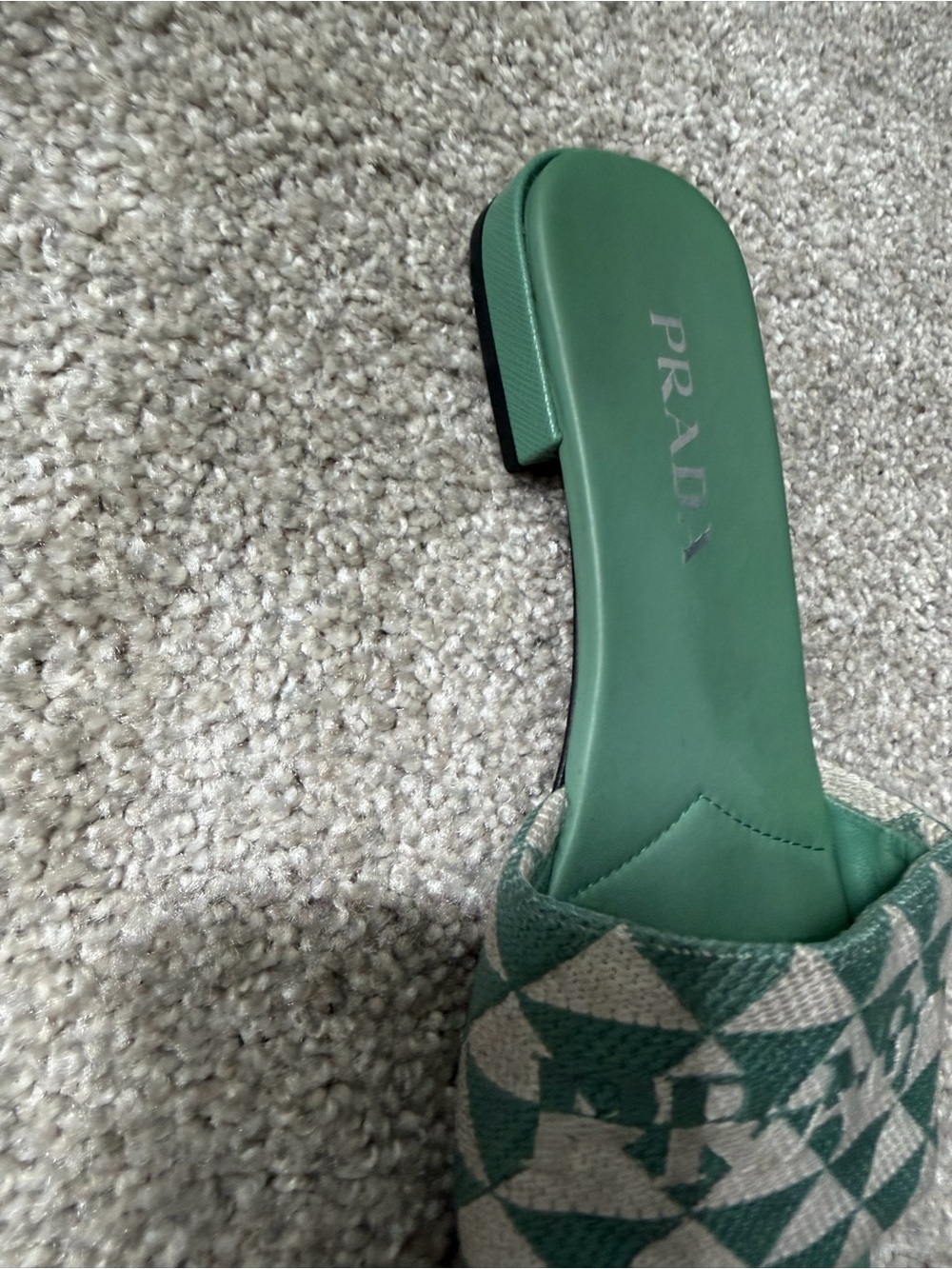 Prada Green Leather Slide Sandals with Patterned Jacquard Strap - Picture 3 of 4